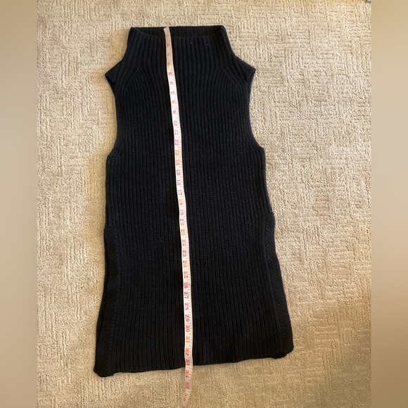 💕💜Aritzia Wilfred 100% Merino Wool Sleeveless Mockneck Black Sweater Tunic XS - Picture 8 of 8